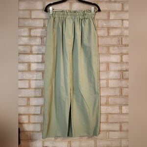 Black Rose Maxi Skirt with Front Slit And Pockets